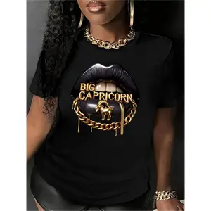 Women's 180g Black Cotton Crew Neck Short Sleeve T-Shirt with Bold "Big Capricorn" Lips and Chain Print Graphic, Zodiac Inspired Fashion Tee for Stylish Astrology Enthusiasts, Trendy Horoscope Graphic Top