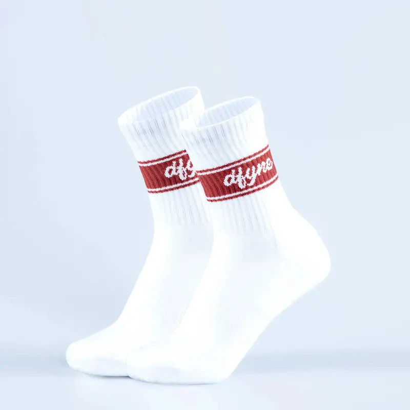 DFYNE Crew Socks grip socks compressionsocks high socks for Women and Men Gym sports socks for women