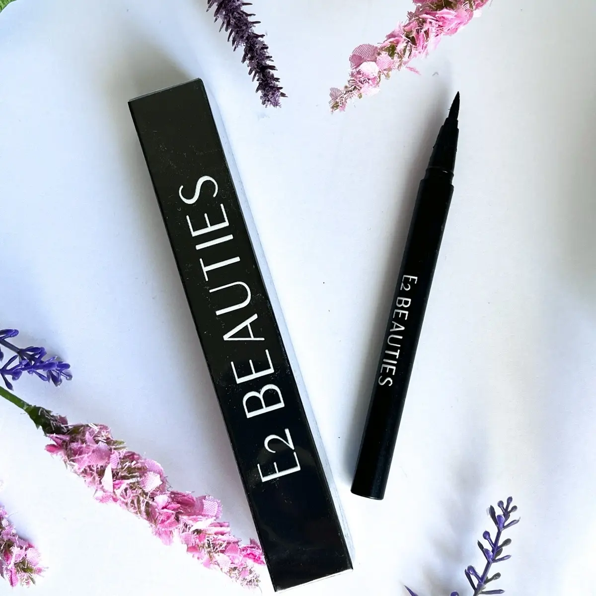 Beauty Liner Pen 2 in 1 Lash Adhesive and  Eyeliner Makeup Waterproof