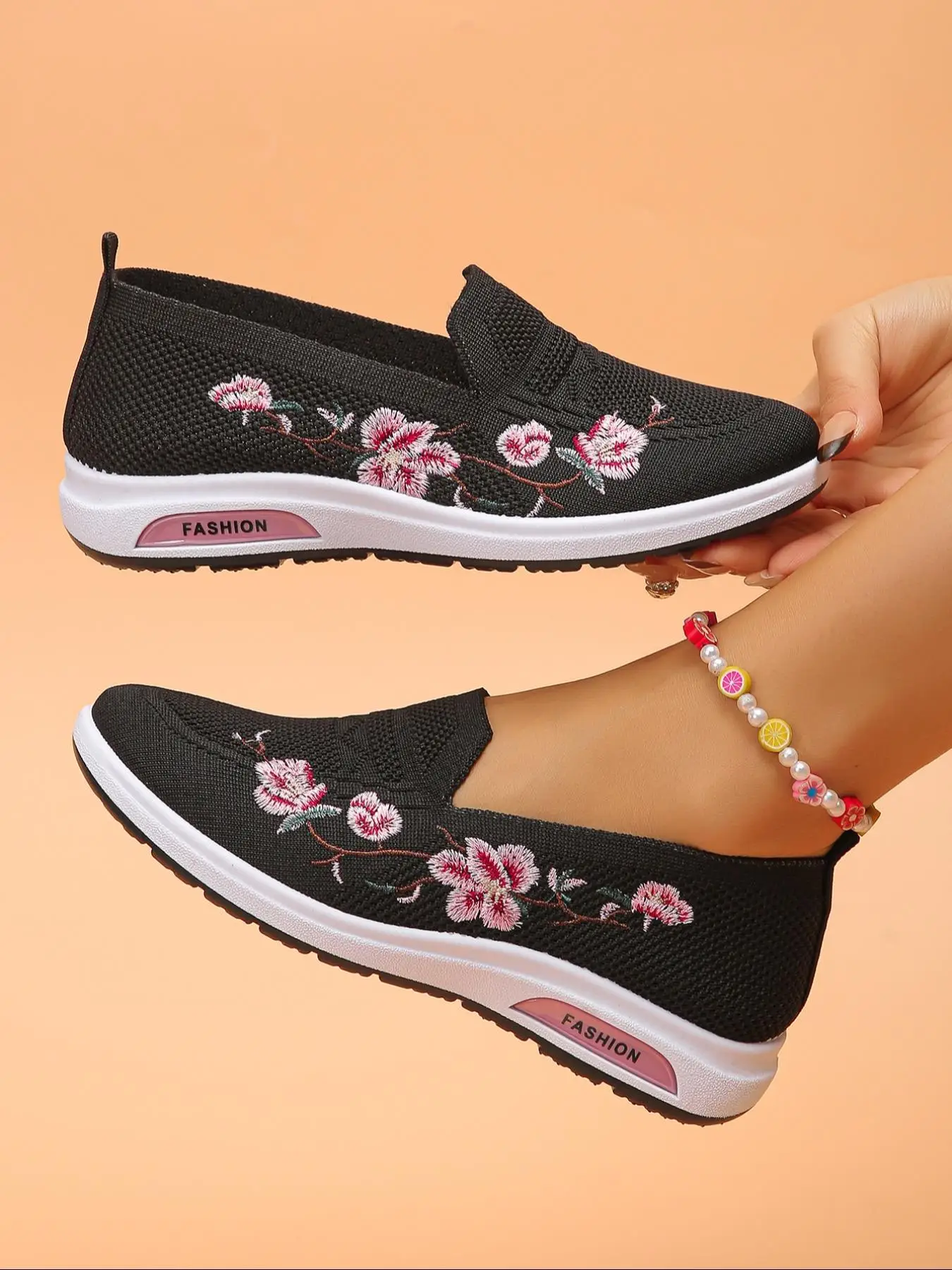 Women's Fashionable Floral Embroidery Slip on Sneakers, Casual Comfortable Breathable Mesh Sneakers, Female All-match Round Toe Shoes for Daily Wear