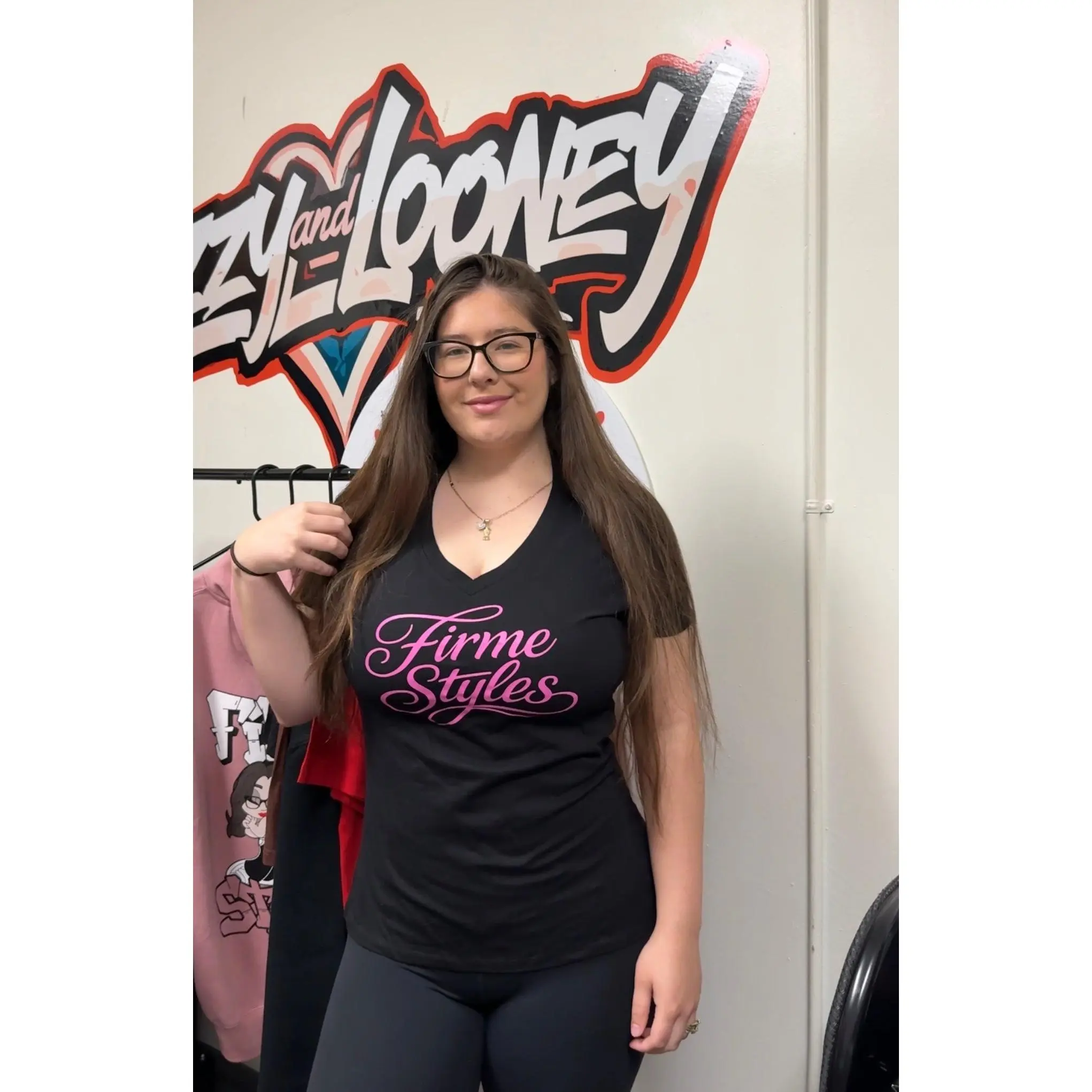 Pink Firme v-neck