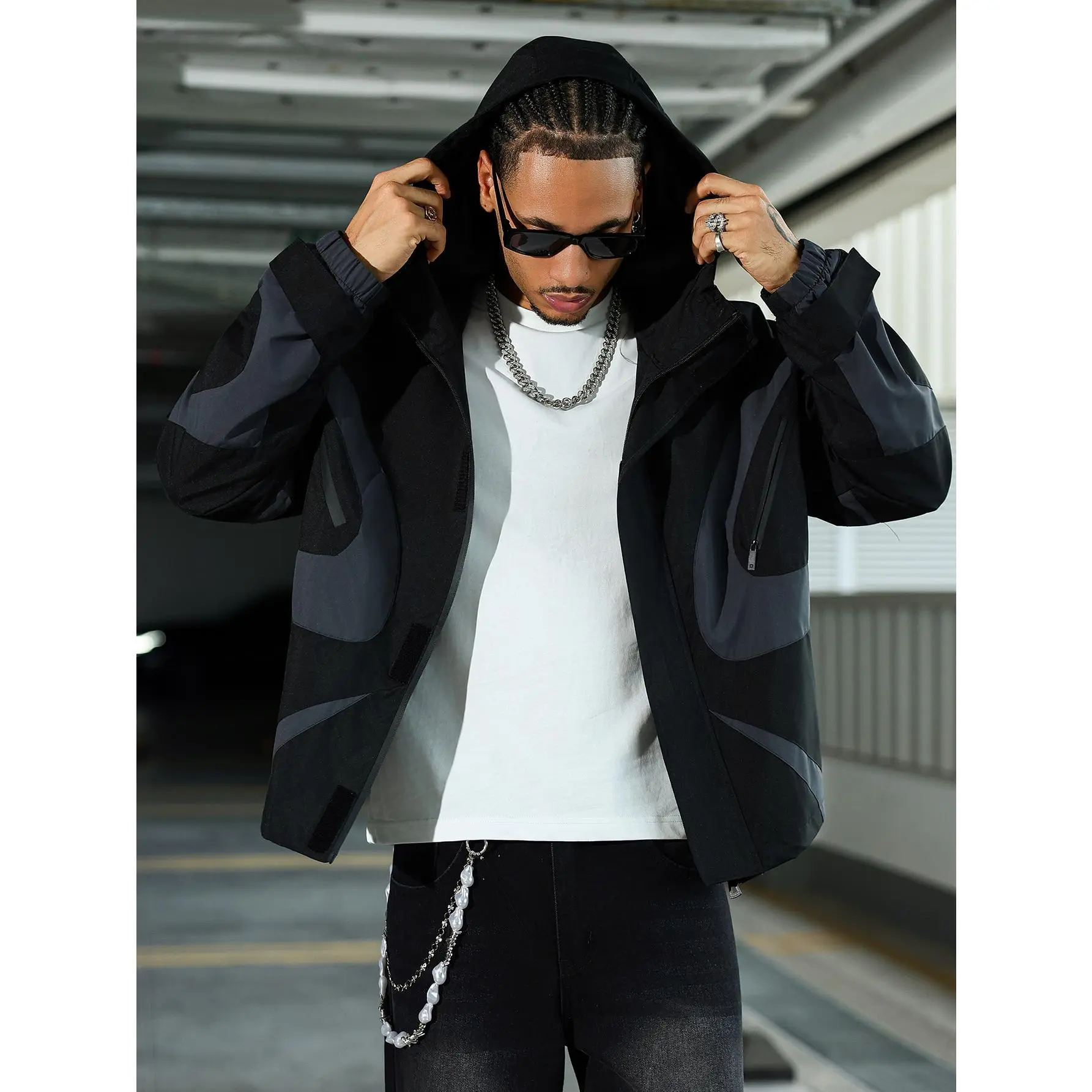 Y2K Futuristic Techwear Jacket | Grey & White Aesthetic