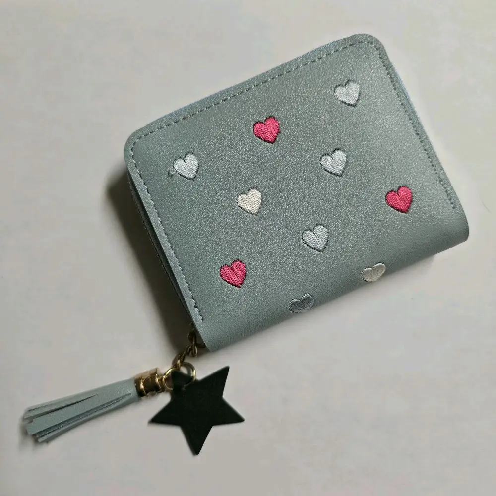 Light Blue Fashion Heart-Shaped Embroidered Wallet, Small Wallet, Cute Wallet Travel Essential