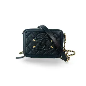 Pre-owned CHANEL Caviar Crossbody Bags Small CC Filigree Vanity Case Black Gold Hardware PFR0671