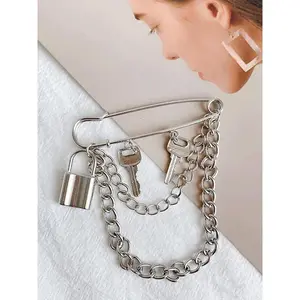 Punk Style Key & Lock Design Brooch, Fashionable Chain Decor Brooch for Women & Men, Trendy All-match & Exquisite Brooch for Birthday Gift