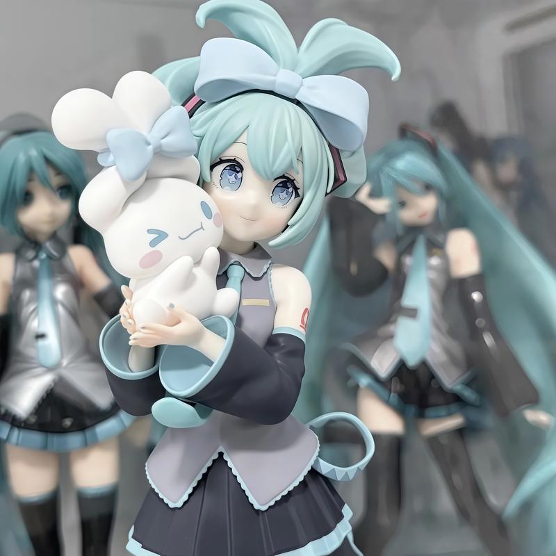 Hatsune Miku anime beautiful girl figure big ears Yugui Dog Hatsune MIKU model doll desktop/chassis/car/gift/ornament
