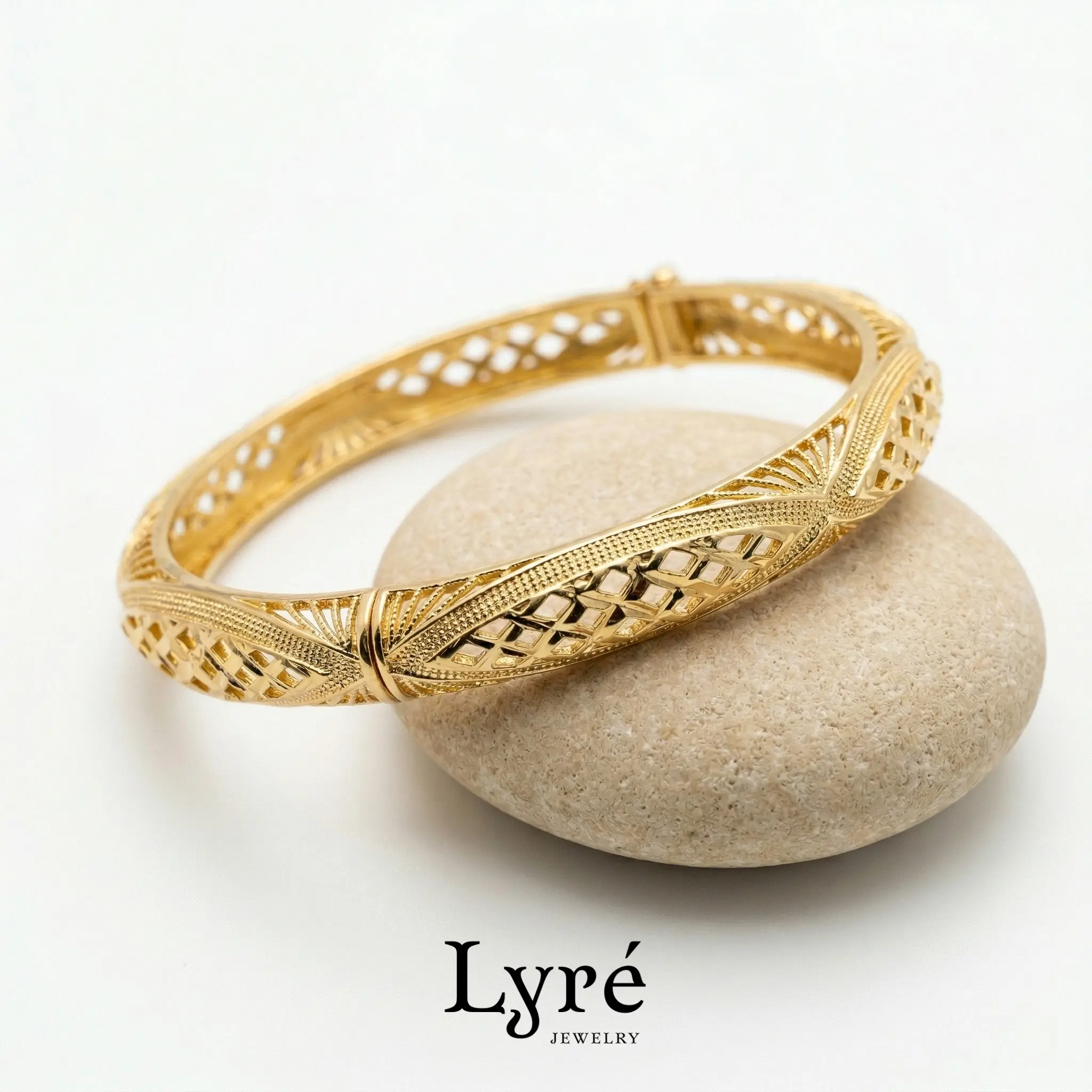 Valora Filigree Bangle | BNG010