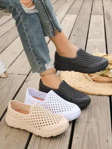 Women's Breathable Mesh Slip-On Lazy Shoes, Lightweight Anti-Slip Thick Sole Walking Shoes, Summer Casual Beach Sandals, Slip On Style