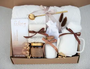 Care Package Gift Box for Her, Hygge Gift Box, Christmas Gift Box, Best Gift for Women, Friendship Gift, Thinking of you Gift, Cozy Care Package, Self Care Gift | Trendy Gift Box, Christmas Gift Box