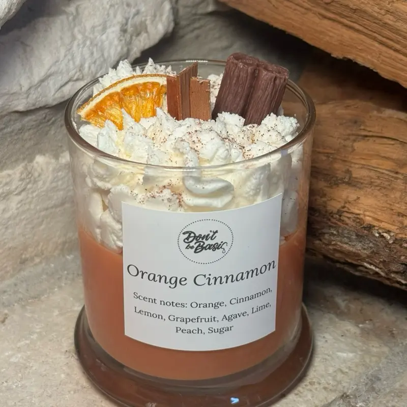 Orange cinnamon dessert candle