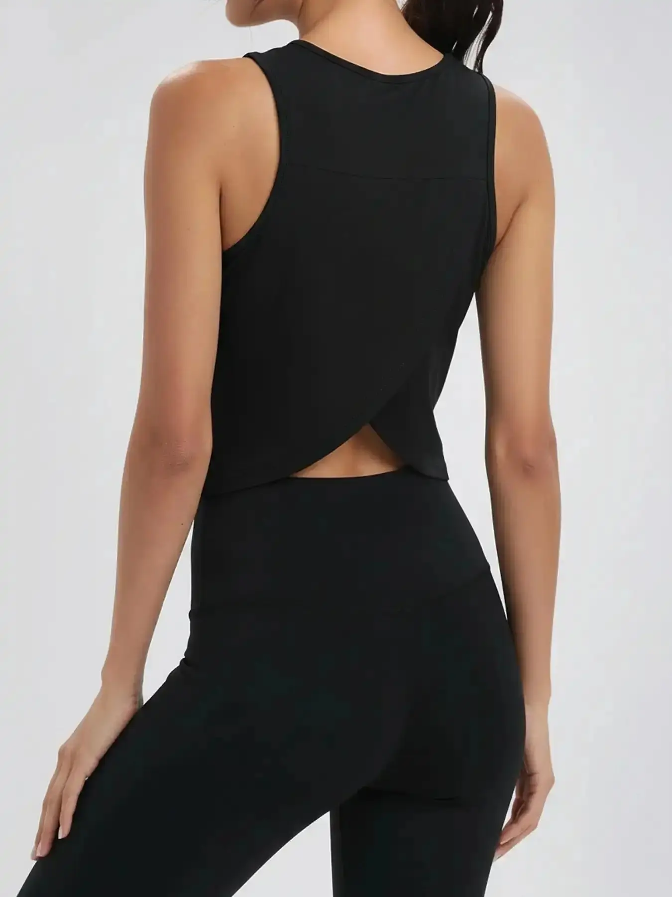 Spring Summer Women's Sporty Sportswear Tank Top Quick-Dry Fitness Yoga Sleeveless Hoodie Running Breathable Loose Fit Sports T-Shirt Yoga Workout Crossback Vest Sleeveless Gym Tops Activewear Compression Mini Skirt