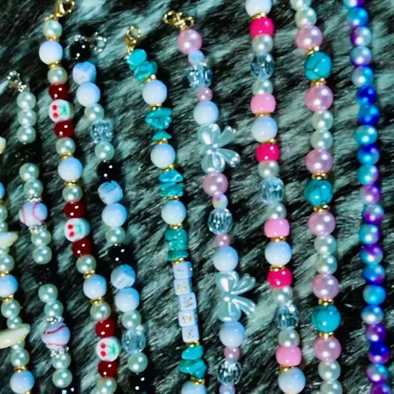 Hat chains