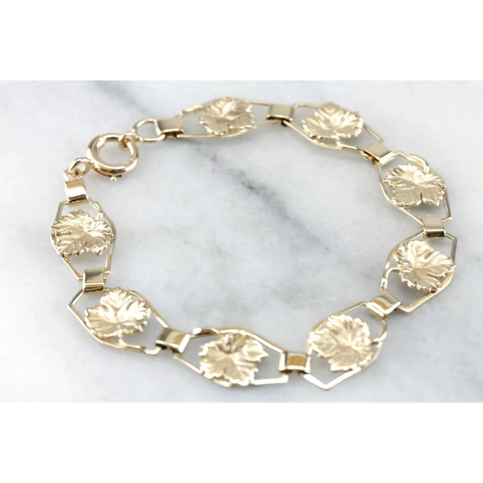 Vintage Maple Leaf Gold Link Bracelet