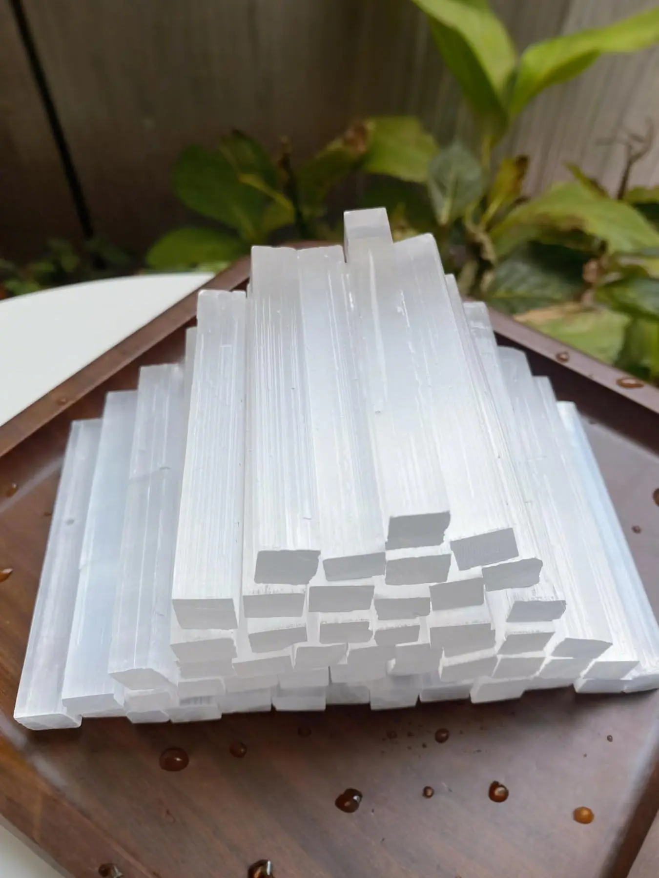 Natural Selenite Stone Stick, 4-6-10-Inch Raw Stone Crystal, Large Selenite Crystal Stick, Suitable for Spiritual Practice, Witchcraft Supplies, Natural Stone Decor