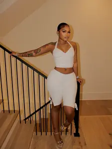 2026 New Solid Slim Sexy V-Neck Halter Top & Capris Two Piece Set – Clean Girl Aesthetic Sexy Halter V-Neck Crop Top & 3/4 Pants Set – Slim Fit Solid Casual Streetwear Outfit 2026 Summer Solid Color Halter Neck Two Piece Outfit – Slimming V-Neck Top