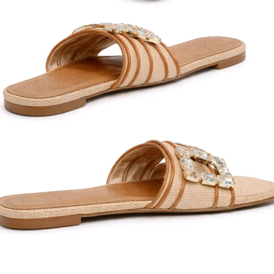 Elegant Beige Sandals with Crystal Buckle and Strappy Design for Women's Footwear