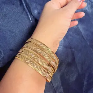 Women's 4-Piece Gold-Tone Geometric Bangles Set, Elegant Costume Jewelry Fashion Accessory for Females, No