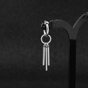 Titanium Steel Earrings Three-Bar Tassel Ear Clips No-Piercing Unisex Style Durable Hypoallergenic Jewelry for Men & Women christmas surprise shin  ma  body  jewelry