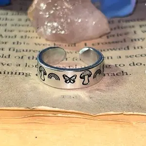 Adjustable Patterned All Things Spring Ring | Aluminum Ring
