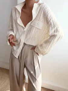 Women's Textured Button Front Collared Blouse, Casual Stretchy Long Sleeve Pocket Shirt Top for All Seasons, Everyday Minimalist Basic Ladies Clothes for Daily Wear, Casual Loose Sleeve