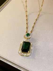 1 PC Gorgeous Green Cubic Zirconia Necklace Pendant For Women For Valentine's Day Gift Wedding Engagement Anniversary Party Jewelry
