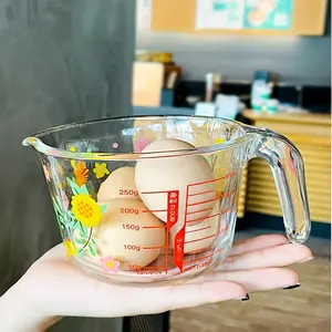 Creative Floral Print Glass Measuring Cup, with Lid and Handle, Microwave Safe, BPA Free, Ideal for Cooking and Drinking