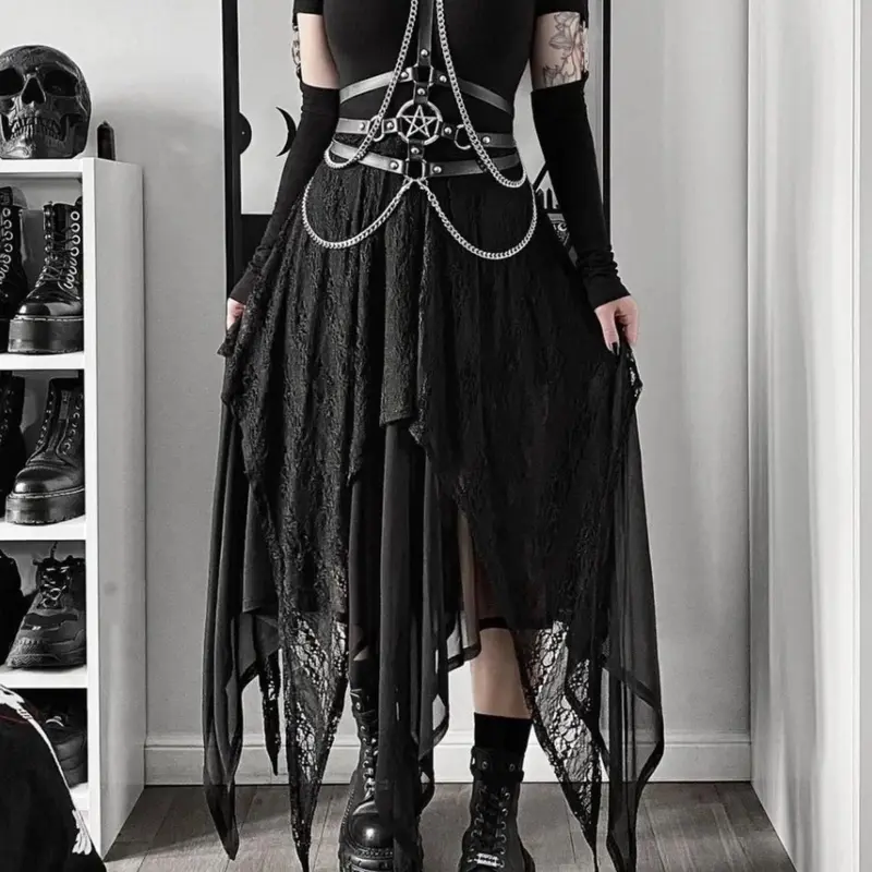 Women's Punk Style Chain Decor Harness Belt, Fashionable Gothic Style PU Leather Belt, Trendy All-match Clothes Accessories for Party & Daily Decor, Gothic Buckle, Street Style Belt, Chain Belts, Cool Belts