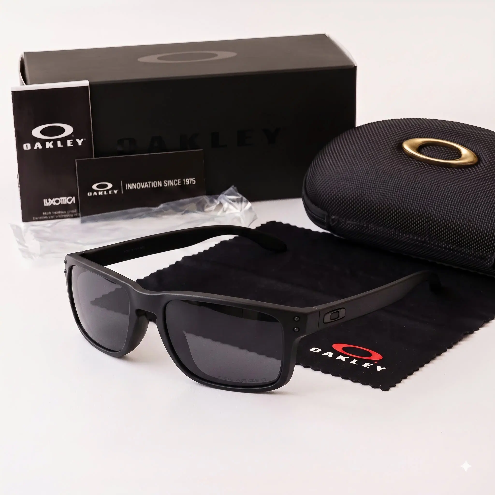 Oakley Holbrook Polarized Square Sunglasses for Men & Women, UV400 Outdoor Driving Fishing Sports Glasses