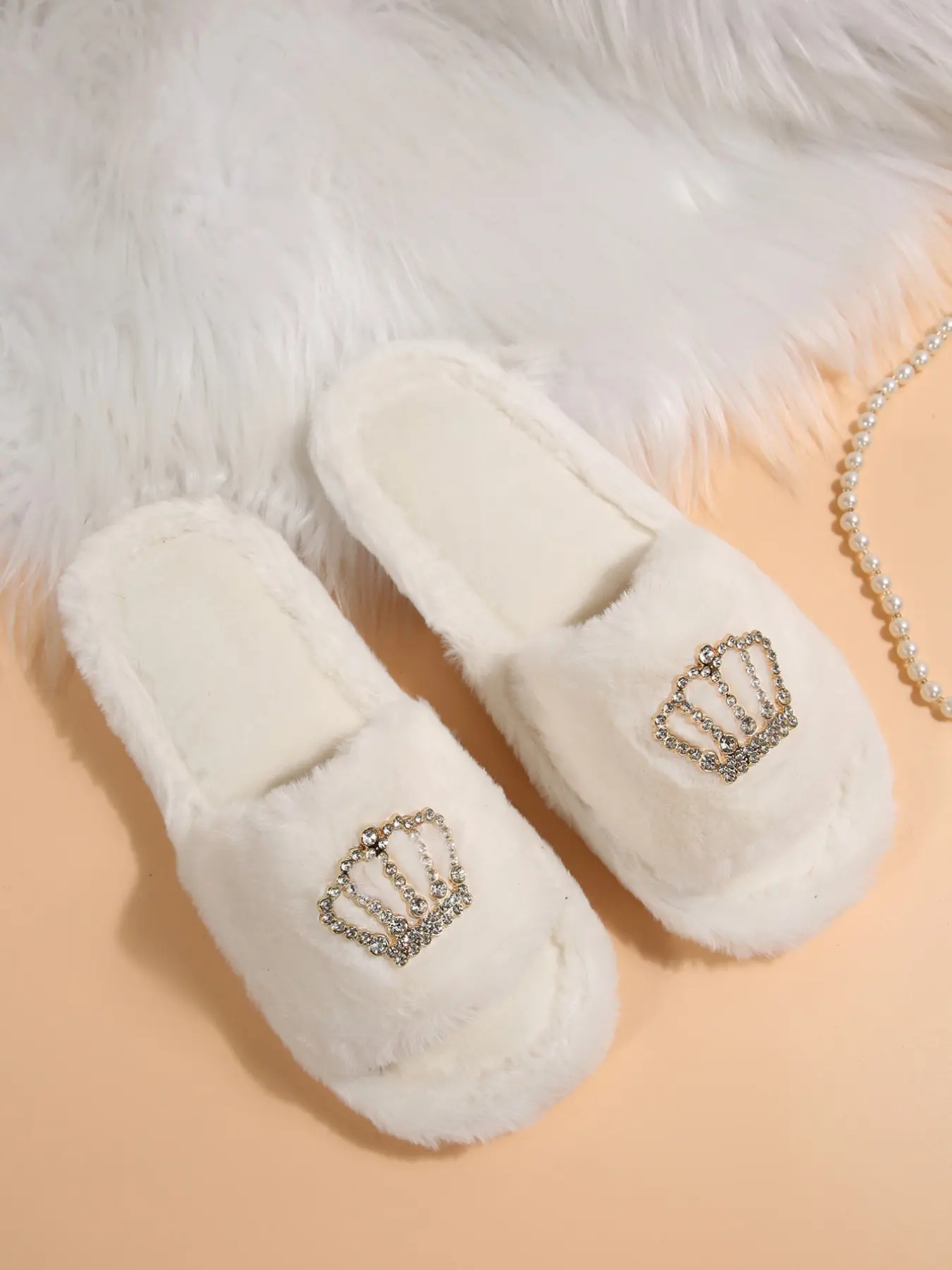 New Rhinestone Crown Plush Cotton Cozy Bedroom Slippers, Trendy Style, Open-Toe Non-Slip Warm Indoor Outdoor Shoes, Fashionable All-Season Footwear