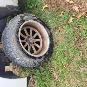 MAD ACID - Versatile Acid Cleaner for Wheels, Chrome, Paint, Emblems, & More