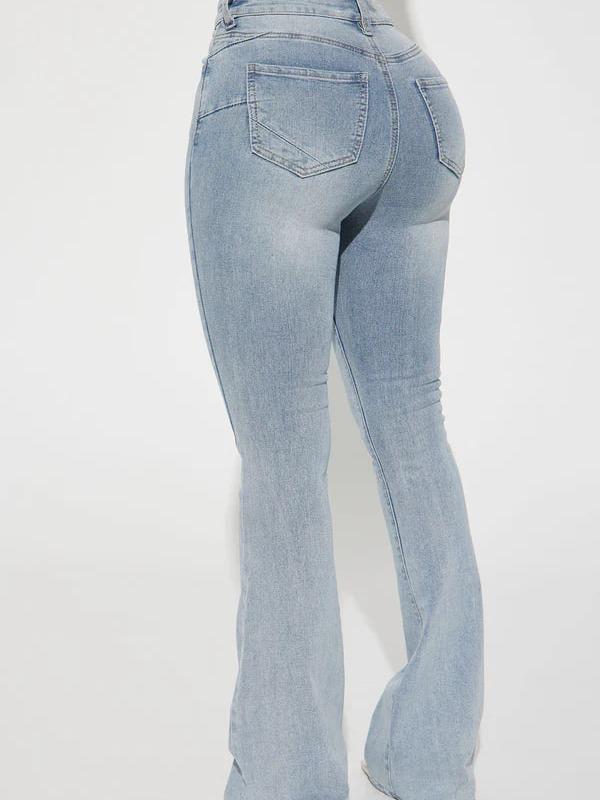 San Diego Sculpting Stretch Flare Jeans - Light Wash