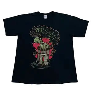 FEEGO Paramore Vintage Punk Rock Emo Band Tee Gift for Men & Women graphic shirts cotton