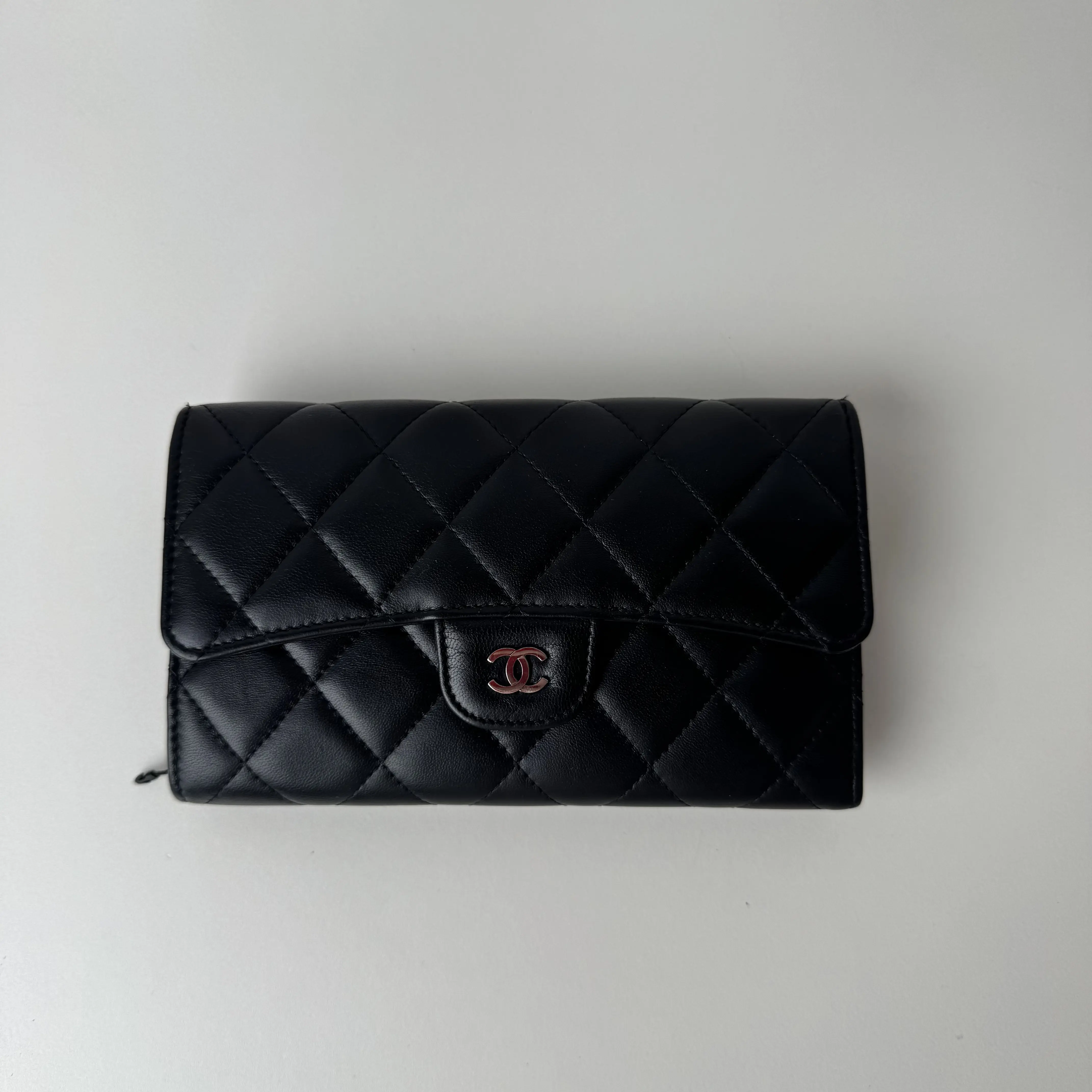 Pre-owned CHANEL lamb Clutches & Wristlets wristlets