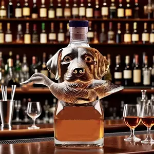 Creative Wine Decanter with Dog Design, 300ML Mini Portable Glass Whiskey Bottle, Ideal for Home Bar Accessories, Home Dining, Parties, Halloween, Christmas Gifts