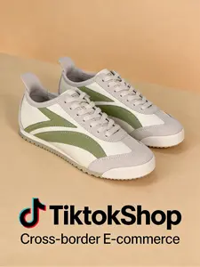 "OOTD Color-Block Stripe Aesthetic" low-top trendy sneakers arrived. 'Bold contrast design defines an edgy street attitude.' Classic laced silhouette & comfy lining suit all-day wear, unlocking Cleanfit styles from campus to street.