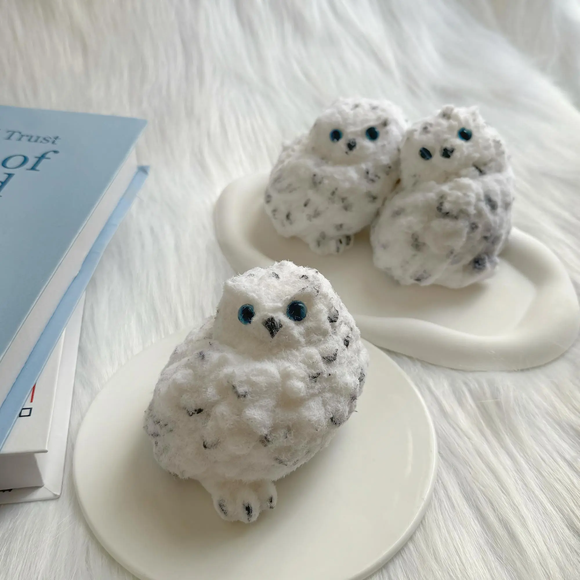 Soft Squishy Silicone White Owl Squishies Toy - Classic Squish Texture, 317g Stress Relief Fidget Toy, Ideal for Party & Holiday Gifts, Squishies Toys