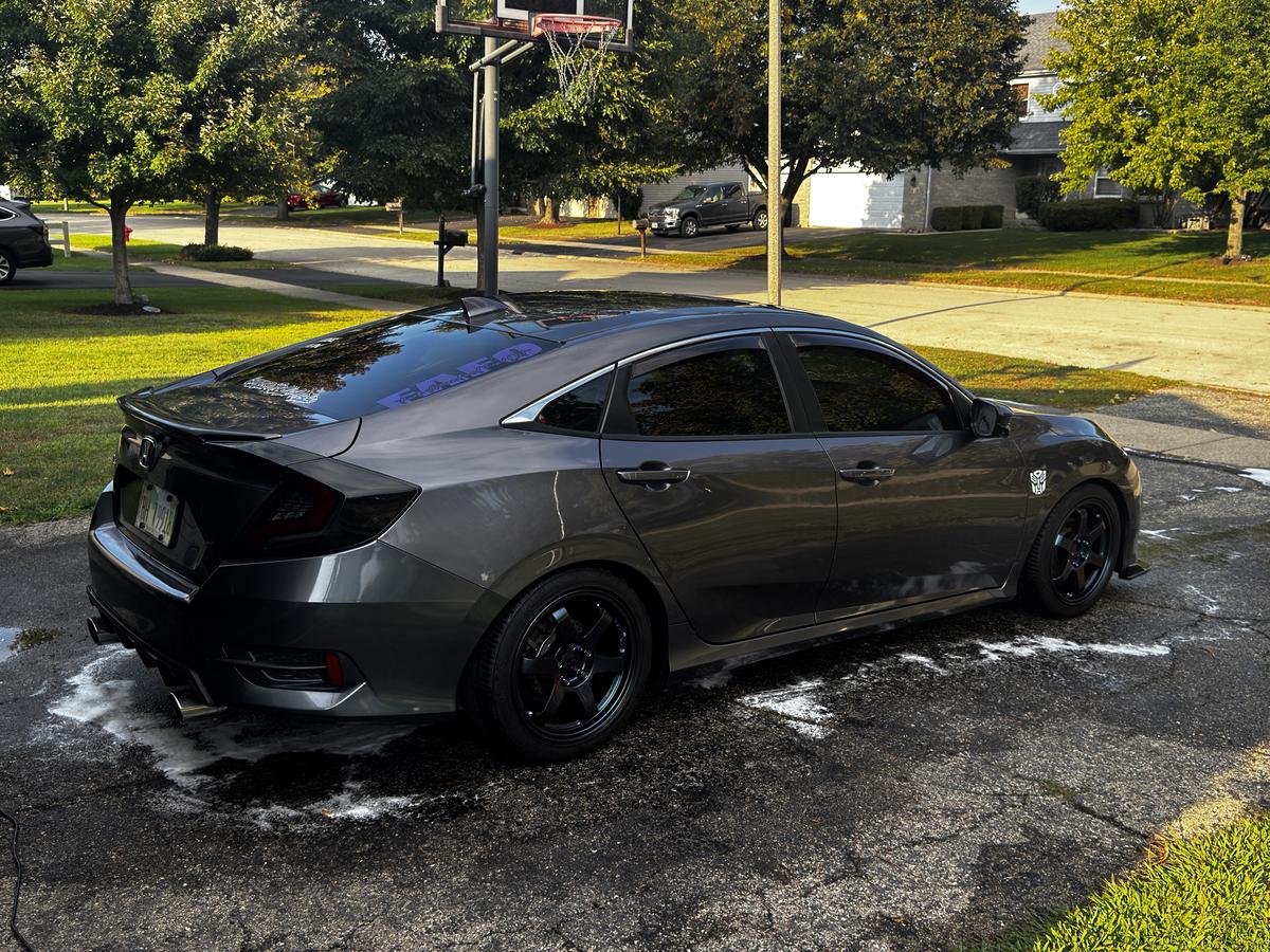 Item: 16oz, Sour Green Apple Soap