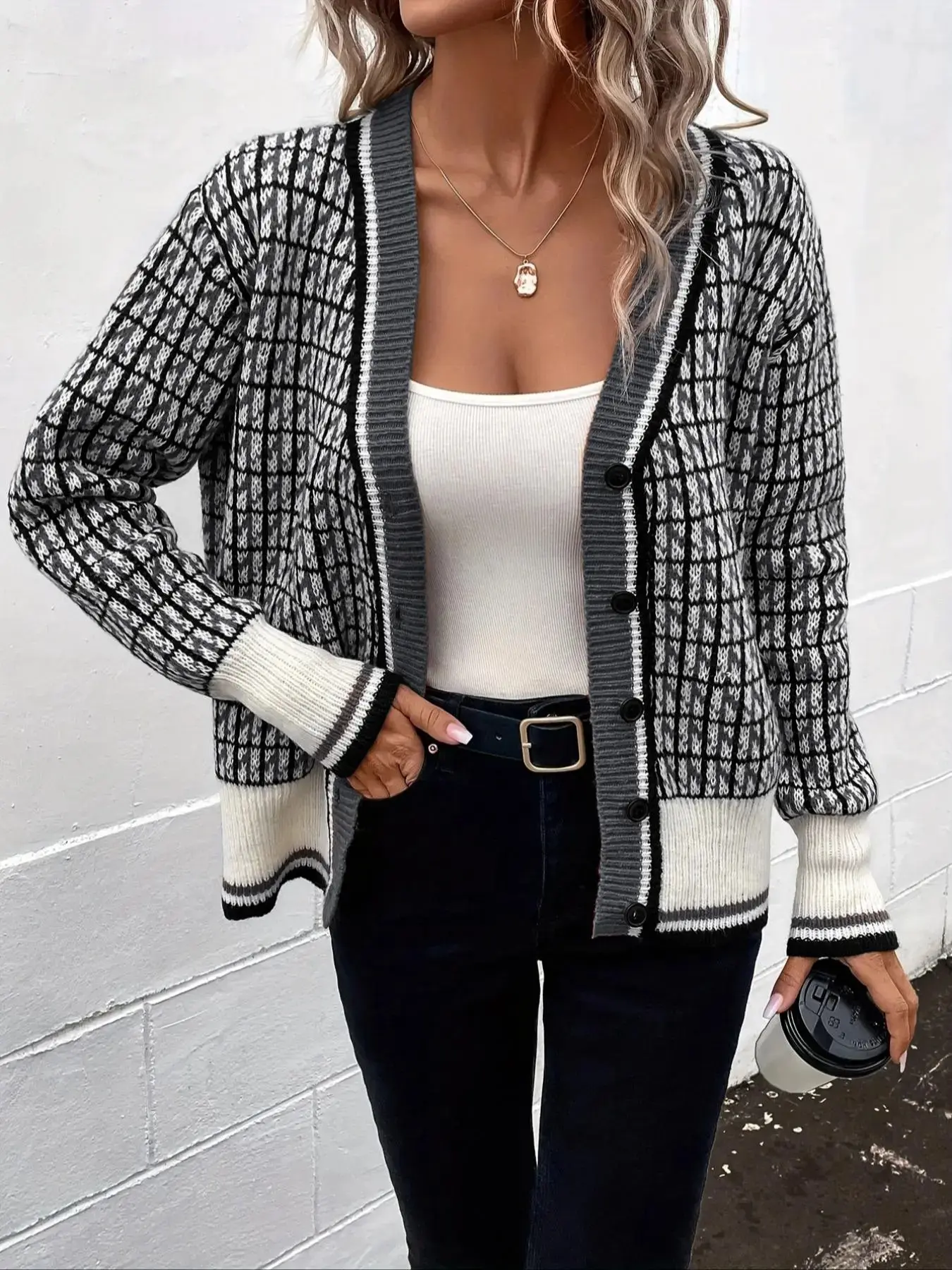 Women's All Over Print Button Front Cardigan, Comfort Breathable Drop Shoulder Longsleeves Knitwear for Fall, Lightweight Cardigan, Buttons Front Cardigan, Preppy 80s Clothes, Knitted Sweater