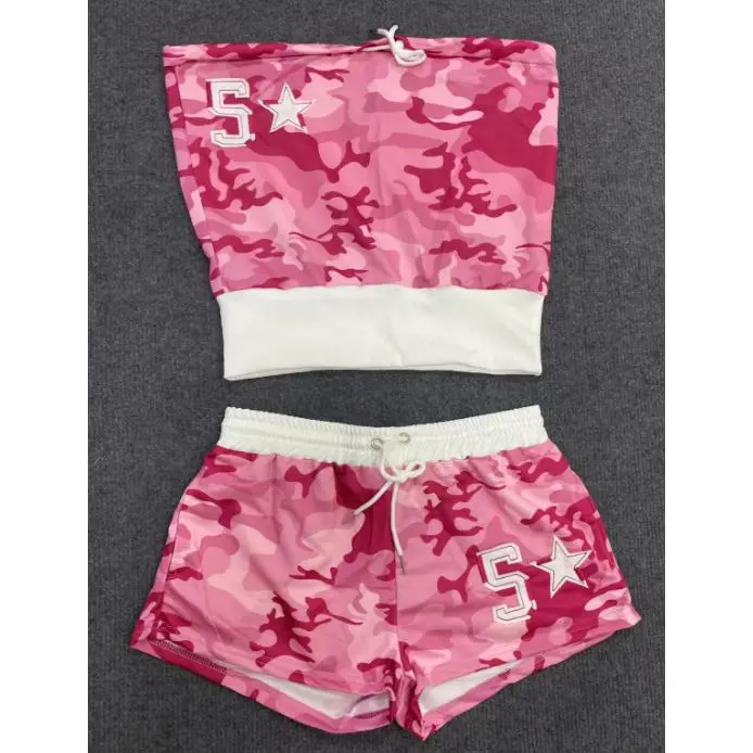 Pink strapless shorts with 3D stitched p