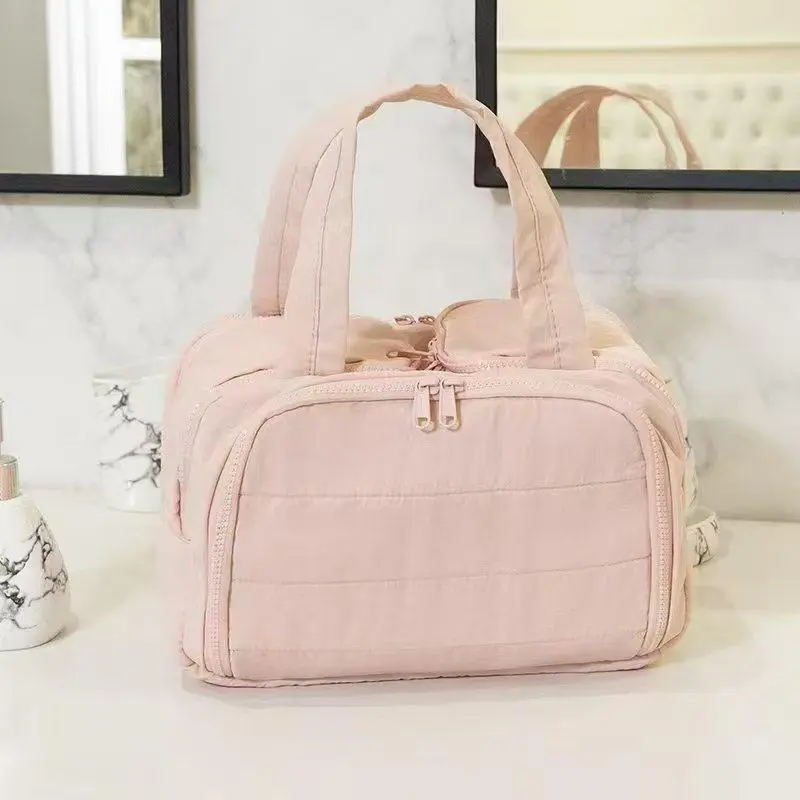 Women's large capacity portable makeup bag for travel, toiletries bag with compartmentalized storage, extra large and lightweight sports bag, lazy person's storage bag