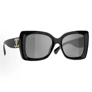 Pre-owned Brand New,Chanel 5555 Polarized Sunglasses