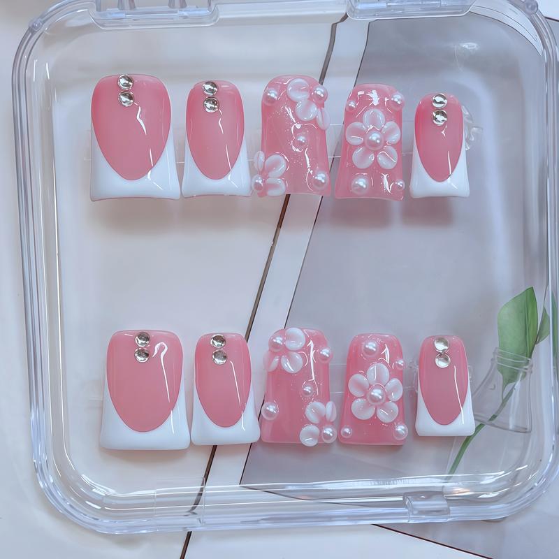 3D Floral Nails & Bling Fake Nails, Cow Pattern French Tip & Pink Bow And Pink Little Flower Accents, 10pcs/Set Fashion Handmade Press on Nails, For Women Girls Nail Art, Effortless Press on Nails / Anicure Setf. Duck Nails, Short Nails. Nail Supple