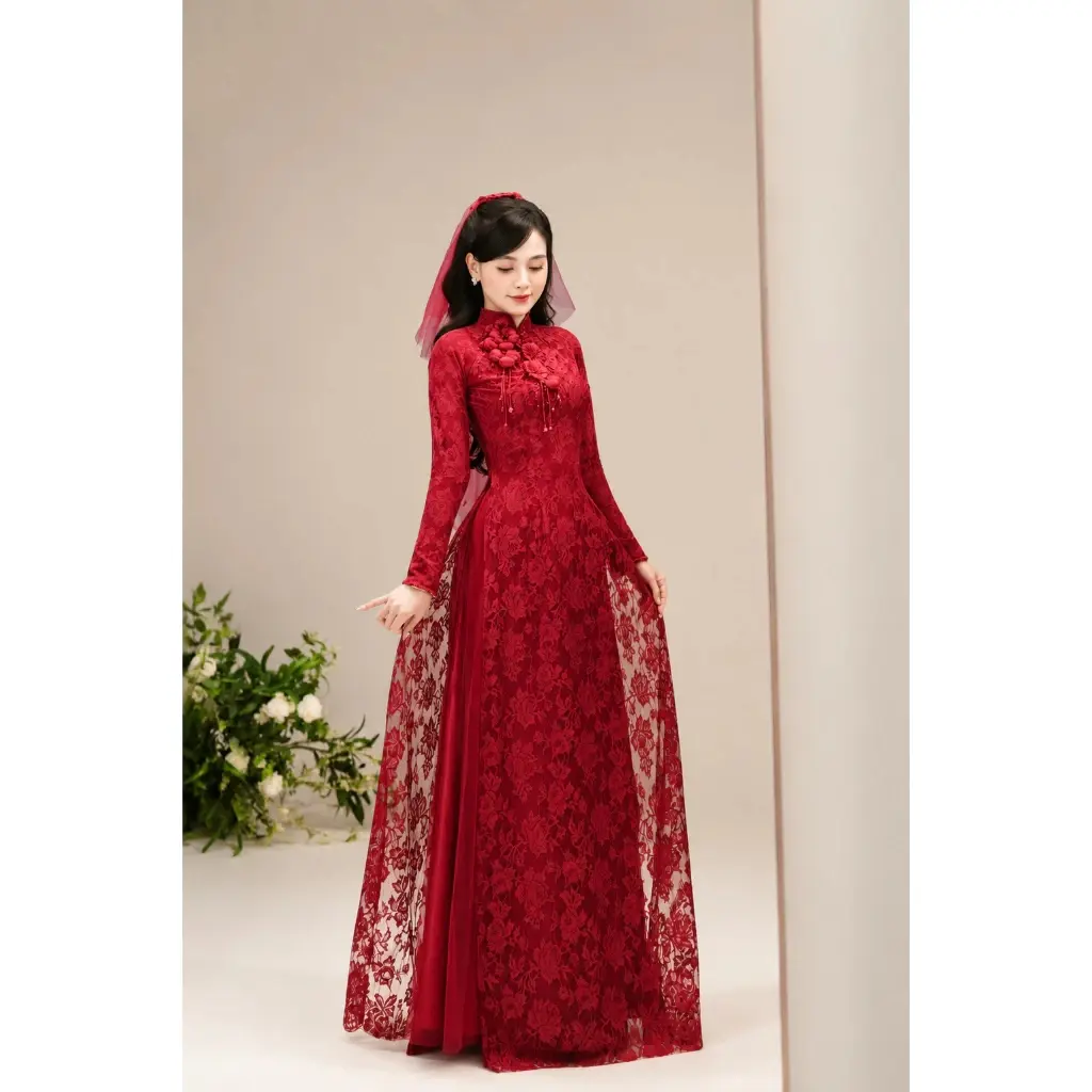 Traditional Vietnamese Red Bridal Ao Dai – Elegant Lace Long Tunic with Veil