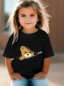 1The Little Bear Opens The Zipper And Peeks at Your Pattern Print. Short-Sleeve Round-Neck Girls' T-Shirt, Available in Black And White, Regular Fit, a Fashionable Spring And Summer Item, Suitable for Year-Round Wear, Especially Suitable As a Daily