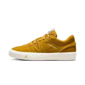Jordan Series.05 SE WMNS "Gold Velvet" DZ7737 761