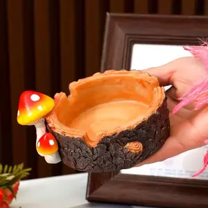 Mushroom-Shaped Ashtray with Realistic Resin Design, Decorative and Non-Toxic with Stand, Unique Office or Desktop Ornament (tree-Style Design)