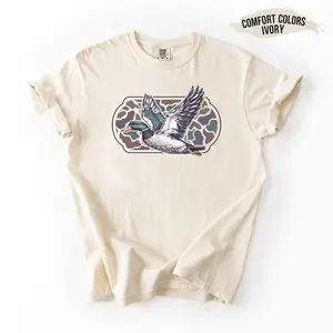 Vintage Graphic T-Shirt for Women with Flying Mallard Duck, Casual 100% Cotton Short Sleeve Top with a Relaxed Fit for Hunting