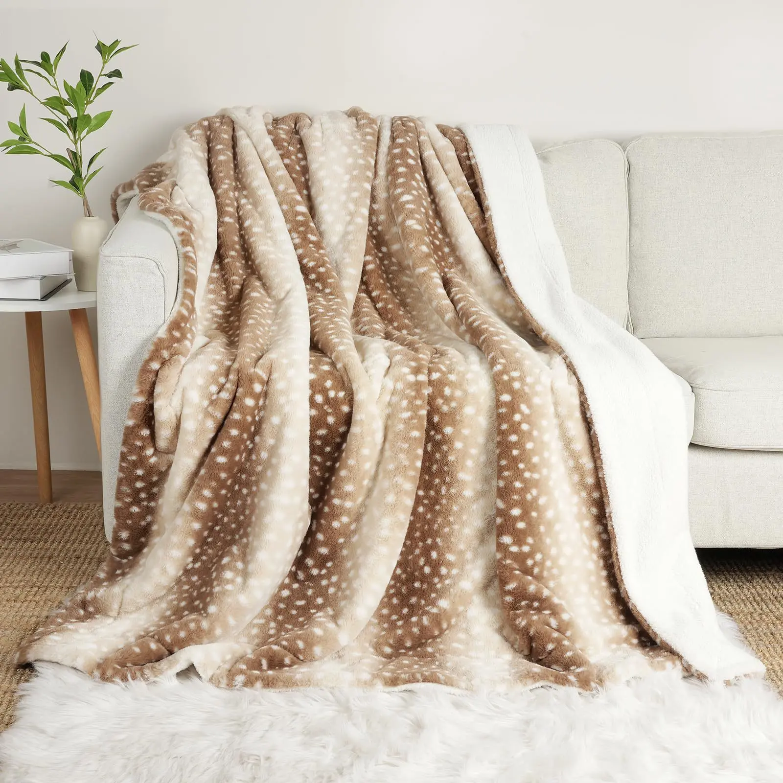 Cloud Plush Rabbit Fur x Sherpa Blanket