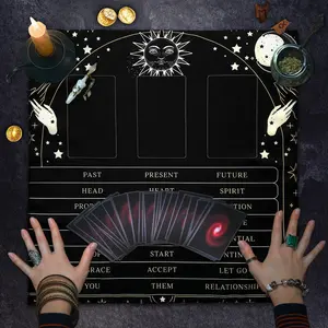 Tarot Card Tablecloth, 1 Count Creative Tarot Card Divination Decoration Altar Cloth, Astrology Ritual Cloth, Aesthetic Party and Gathering Decoration