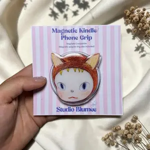 Yoshitomo Nara Inspired Cat Face Magnetic Phone Grip: Stand & Stylish Accessory